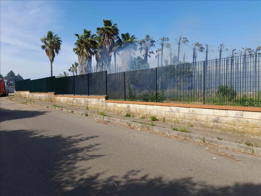 incendio via degli abeti