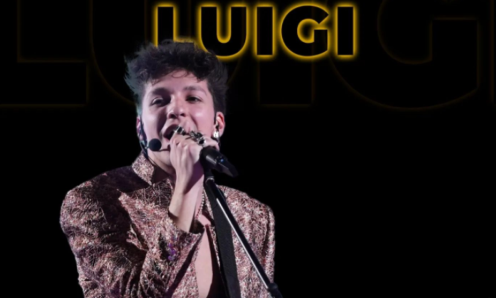 Luigi Strangis, chi è il cantante di Amici 2021: età, carriera, esibizione, inediti, fidanzata, Instagram