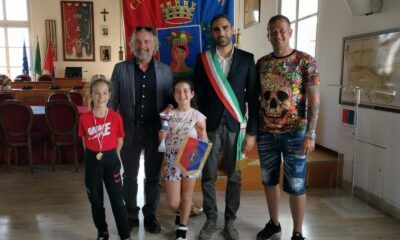 Flavia Pecorella insieme all'Amministrazione Comunale di Pomezia