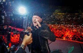 Vasco Rossi arriva al Circo Massimo, fan in fibrillazione per il concerto del rocker