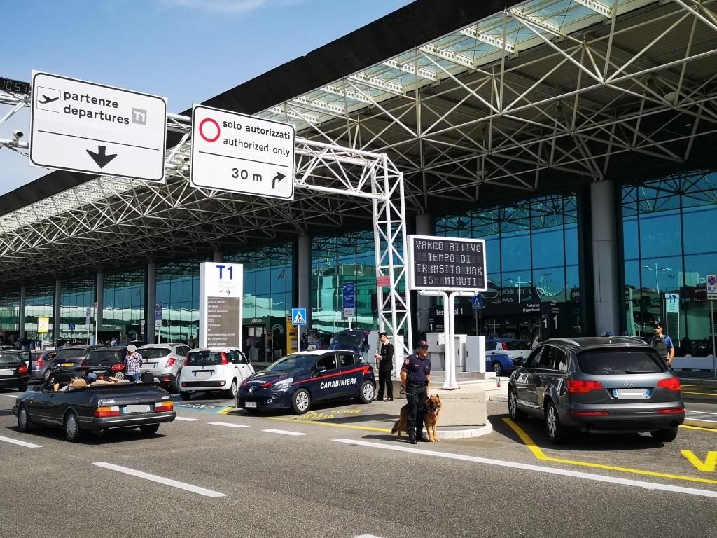 controlli aeroporto fiumicino