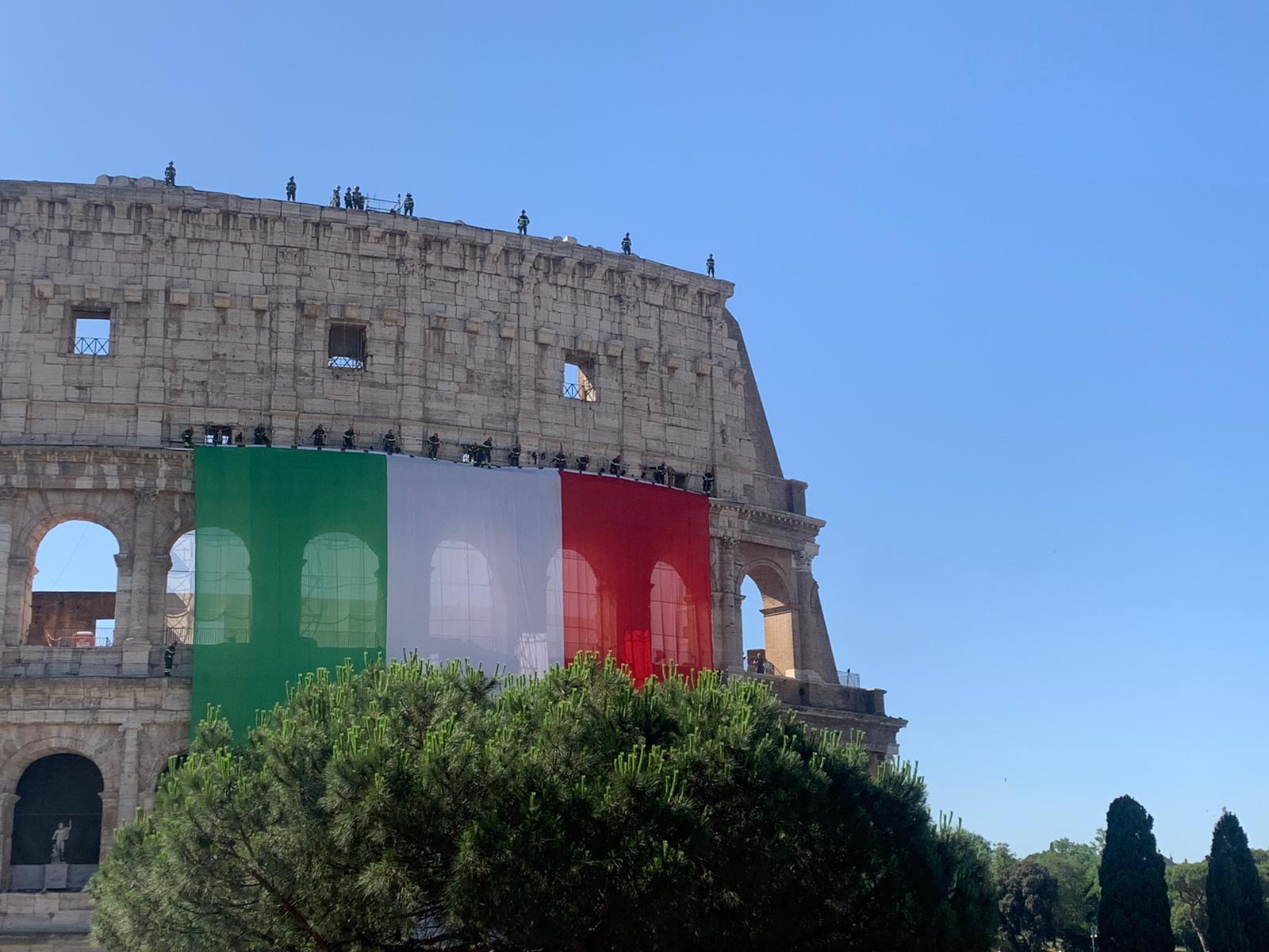 Colosseo tricolore