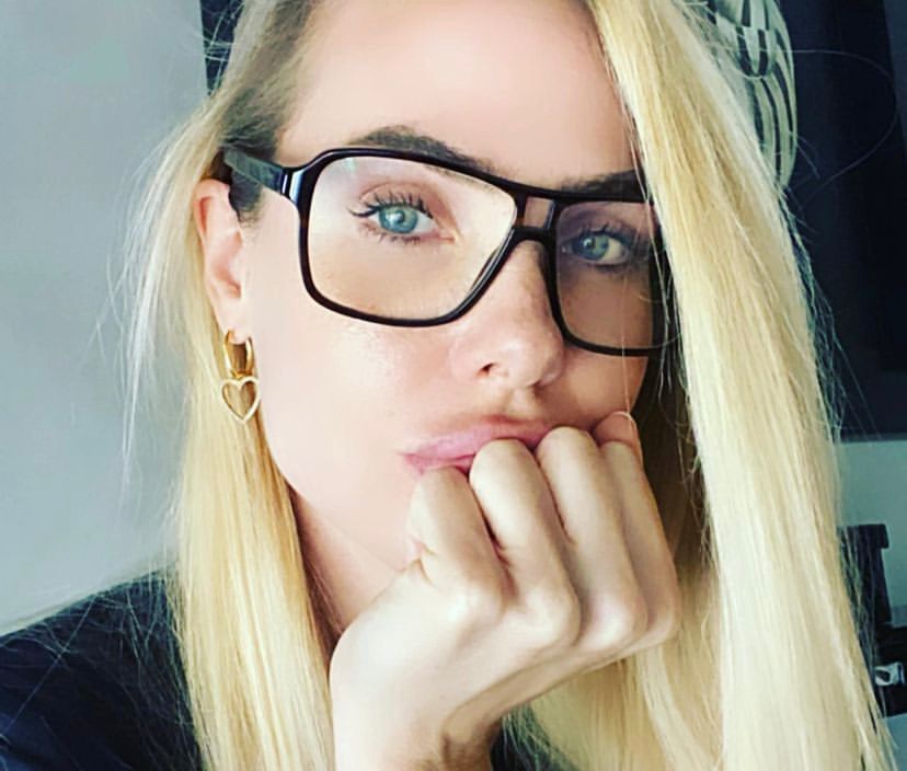 Ilary blasi sull'accertamento dell'antiriciclaggio a totti