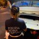 Polizia Locale di Roma capitale ferma automobilista che passa col rosso