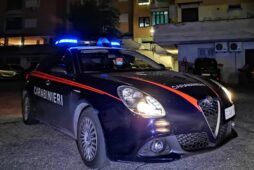 carabinieri blitz ostia