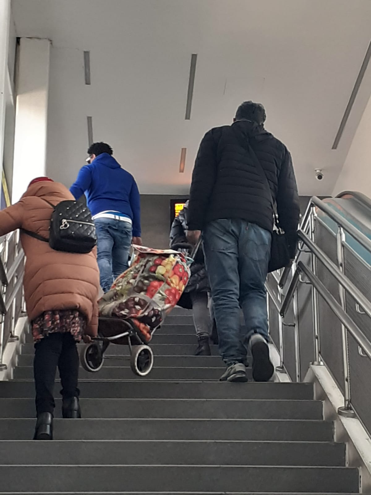 Ascensori e scale mobili guasti alla stazione Montemario