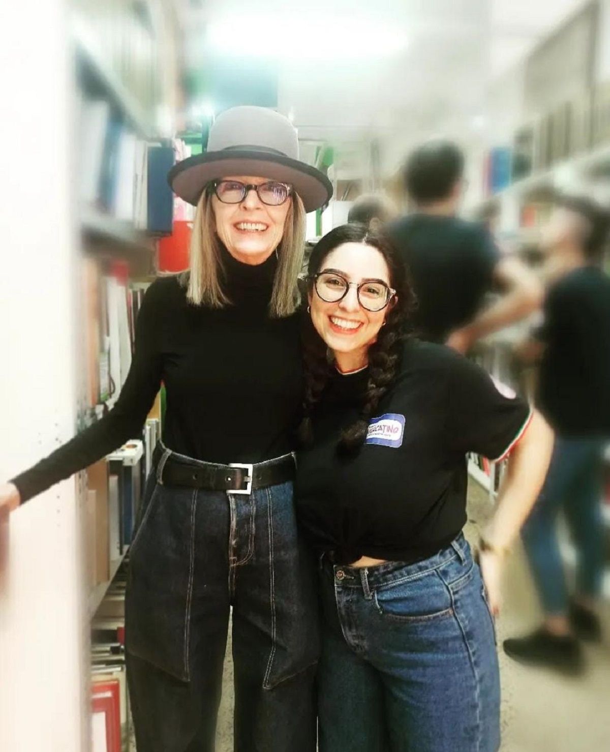 Diane Keaton, avvistata al mercato vintage della Garbatella