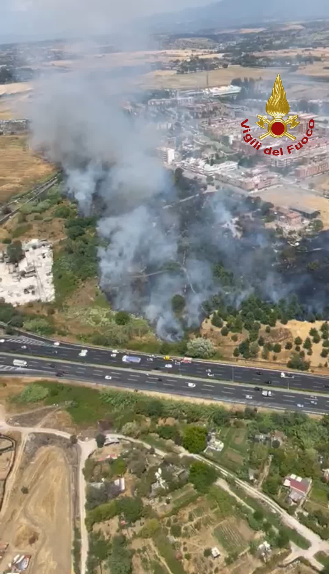 Incendio in via di Casal Monastero