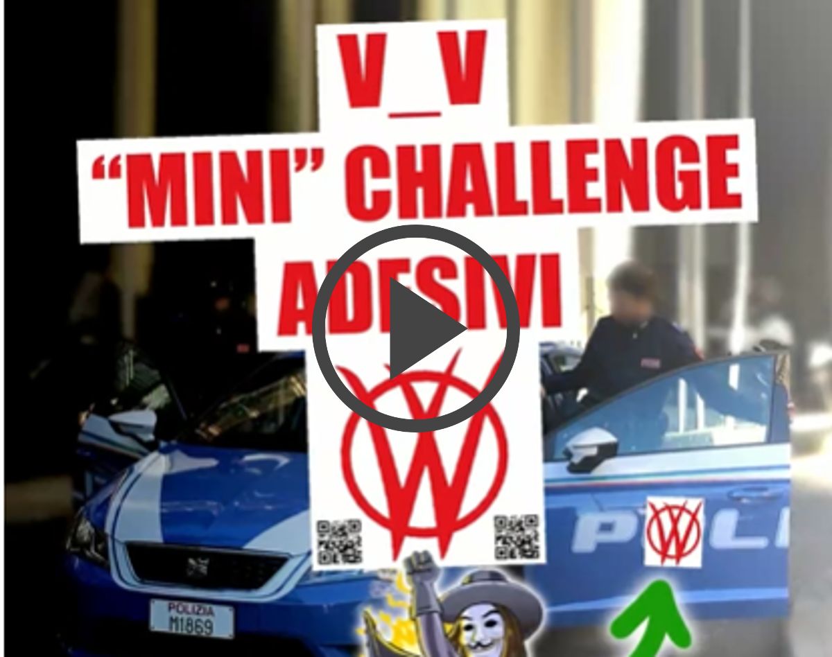 Video della sfida dei no vax per attaccare gli adesivi sulle auto della polizia
