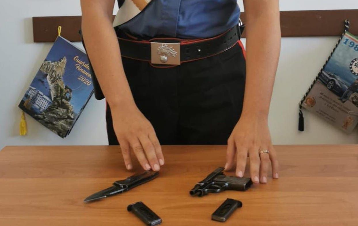 carabinieri ladispoli coltello