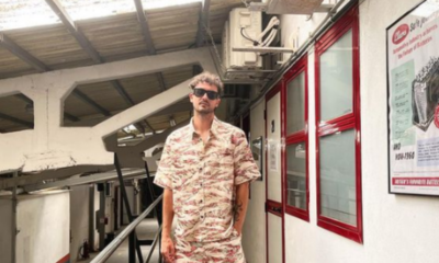 Carl Brave prima del concerto al Rock in Roma