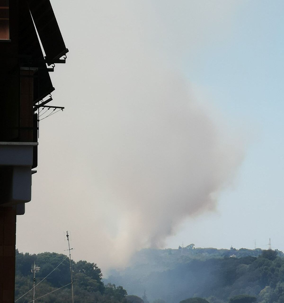 Incendio via della Pisana: arrestato piromane