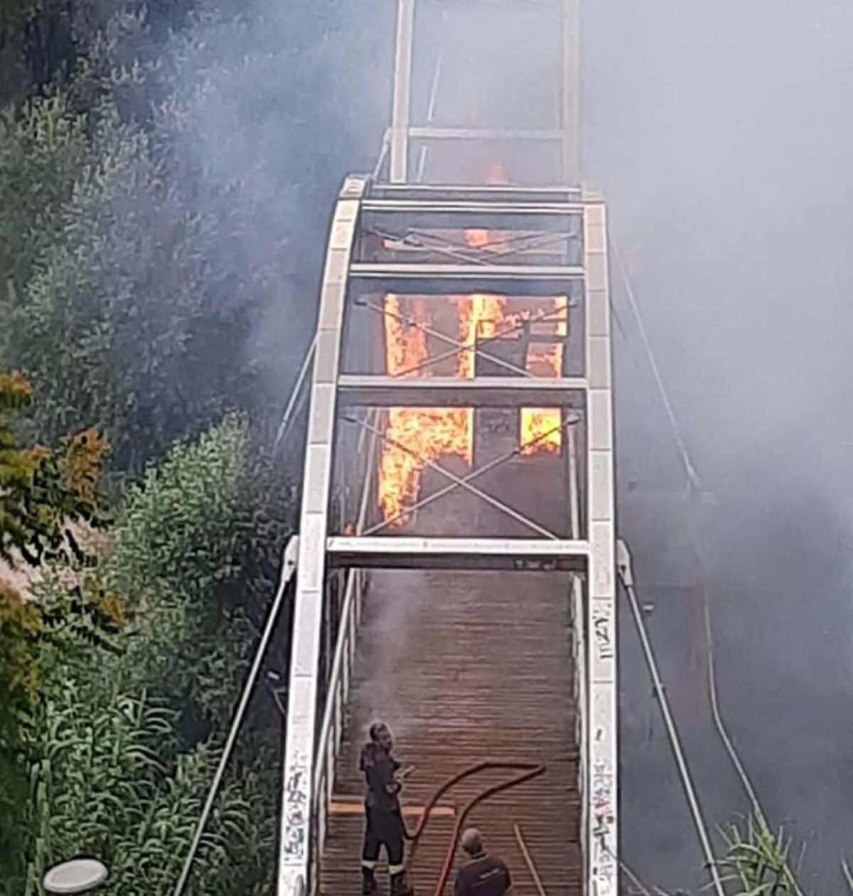 Incendio Tivoli ora