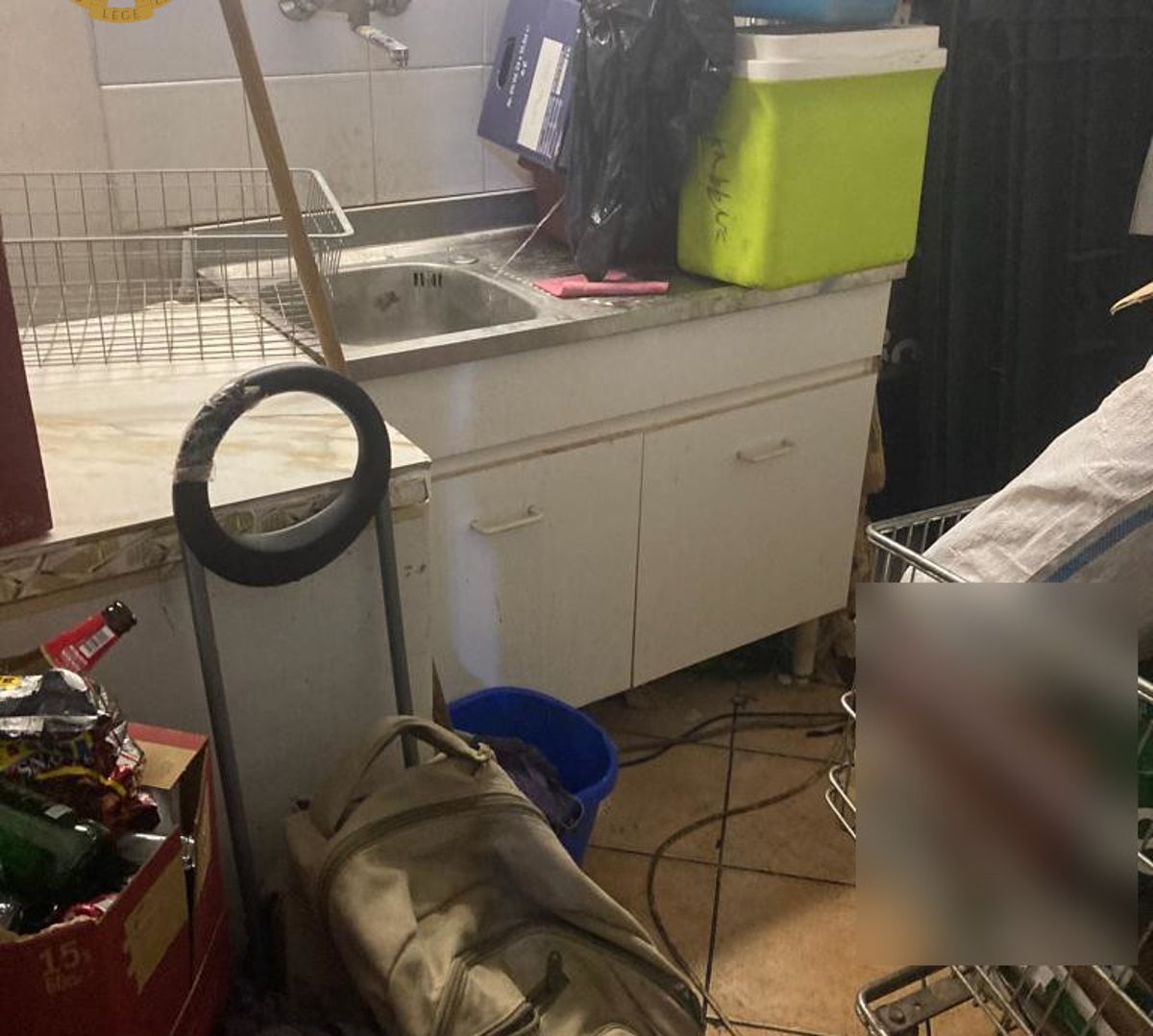 Minimarket controllato dalla Polizia a Ostia riscontrate carenze igienico sanitarie