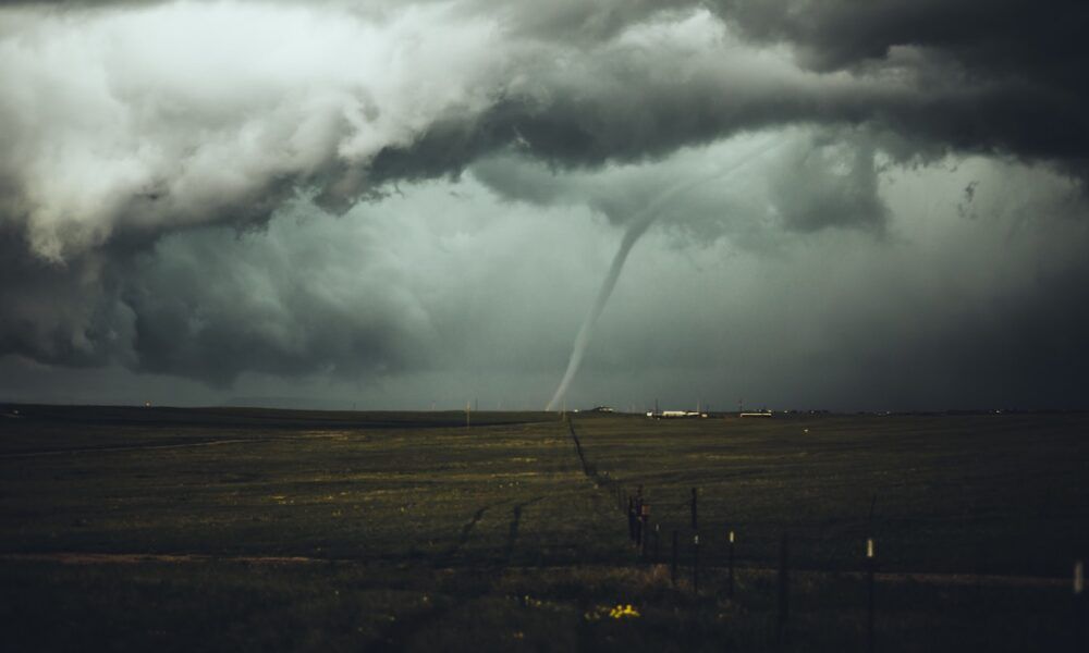 Allerta meteo per trombe d’aria e tornado: ecco in quali regioni prestare attenzione Allerta meteo per trombe d’aria e tornado: ecco in quali regioni prestare attenzione
