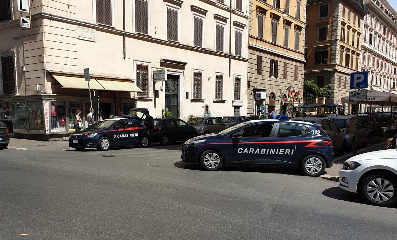 Carabinieri intervenuti a San Lorenzo per arrestare il cittadino somalo