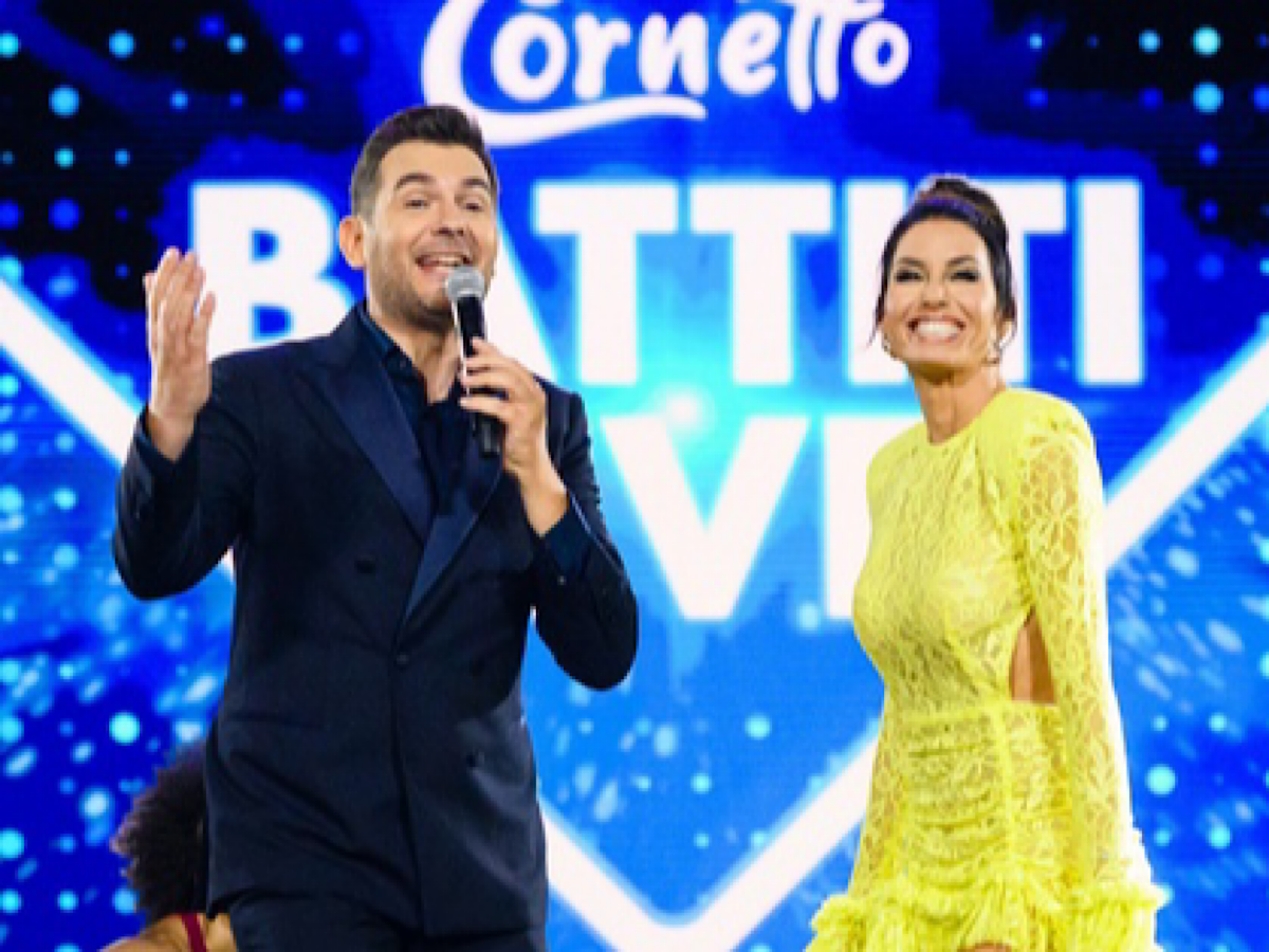 Presentatori di Radio Norba Cornetto Battiti Live in onda stasera mercoledì 10 agosto 2022