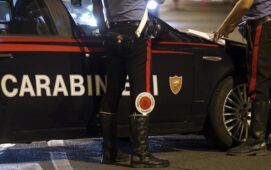 Cadavere di un uomo in auto, indagini dei Carabinieri