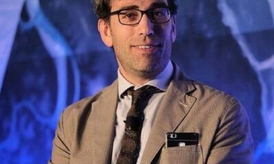 Stefano Brinchi, top manager dei 5S beccato a gettare i rifiuti in barba ad ogni norma