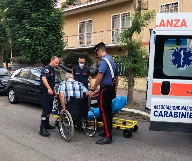 anziano soccorso Ostia