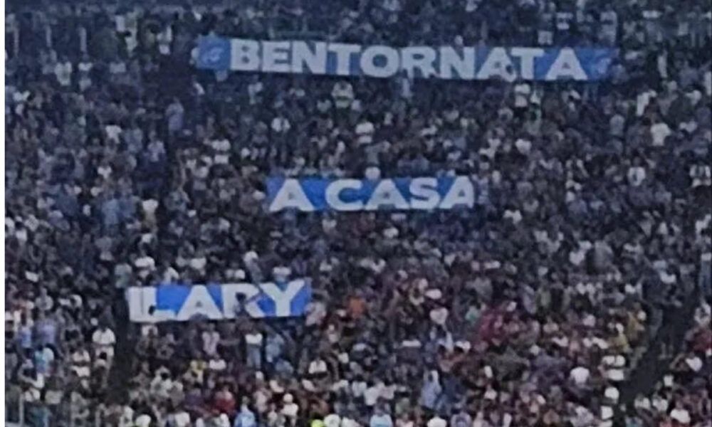 Striscione durante Lazio Inter per Ilary Blasi