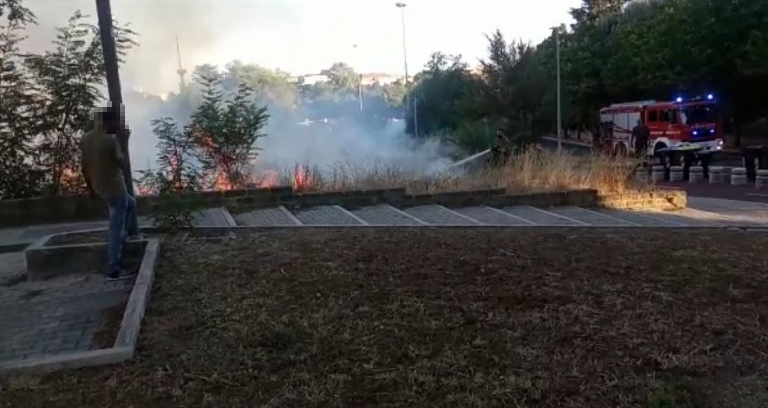 Incendio monte mario oggi