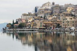 Divieto di girare in costume ad Anguillara Sabazia