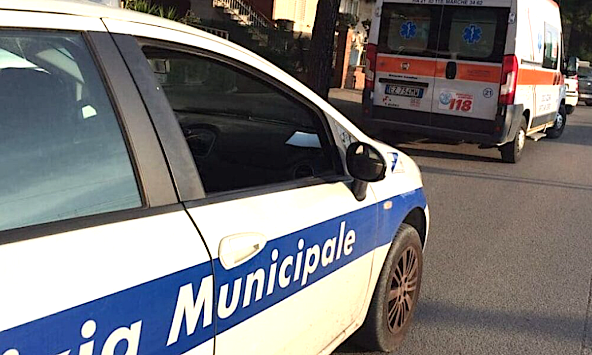Polizia Locale Anzio intervenuta per l'incidente sulla Nettunense