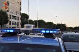 Roma, 21enne e problemi con la droga