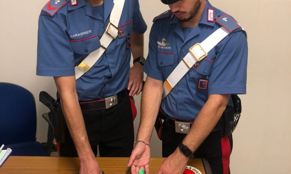 Arrestato 41enne dai Carabinieri: nascondeva droga sotto i vestiti