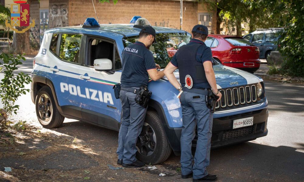 Polizia intervenuta per la truffa del rip deal a Roma