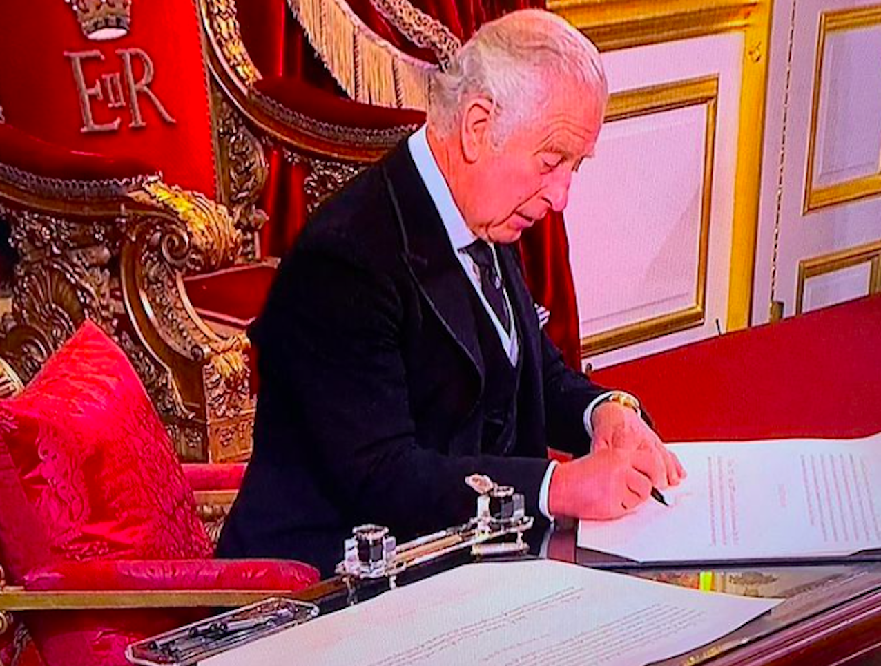 Re Carlo III