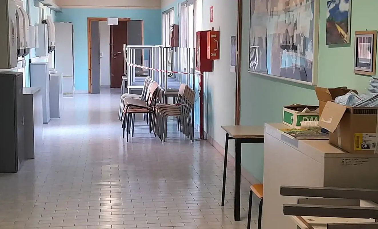 Scuola anche il personale scolastico covid avrà bonus 200 euro come fare domanda