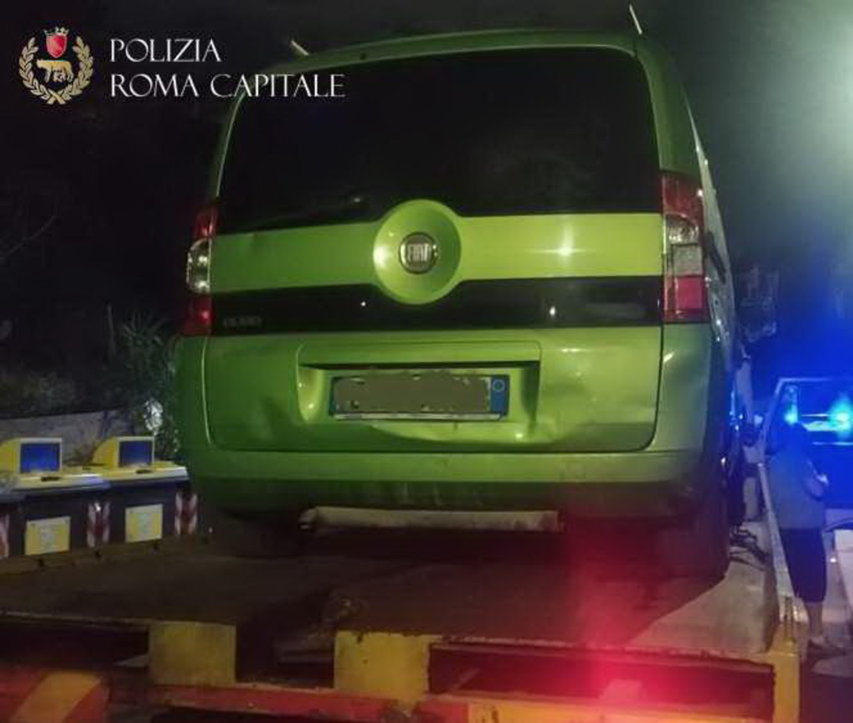 furgoncino sequestrato dalla Polizia locale