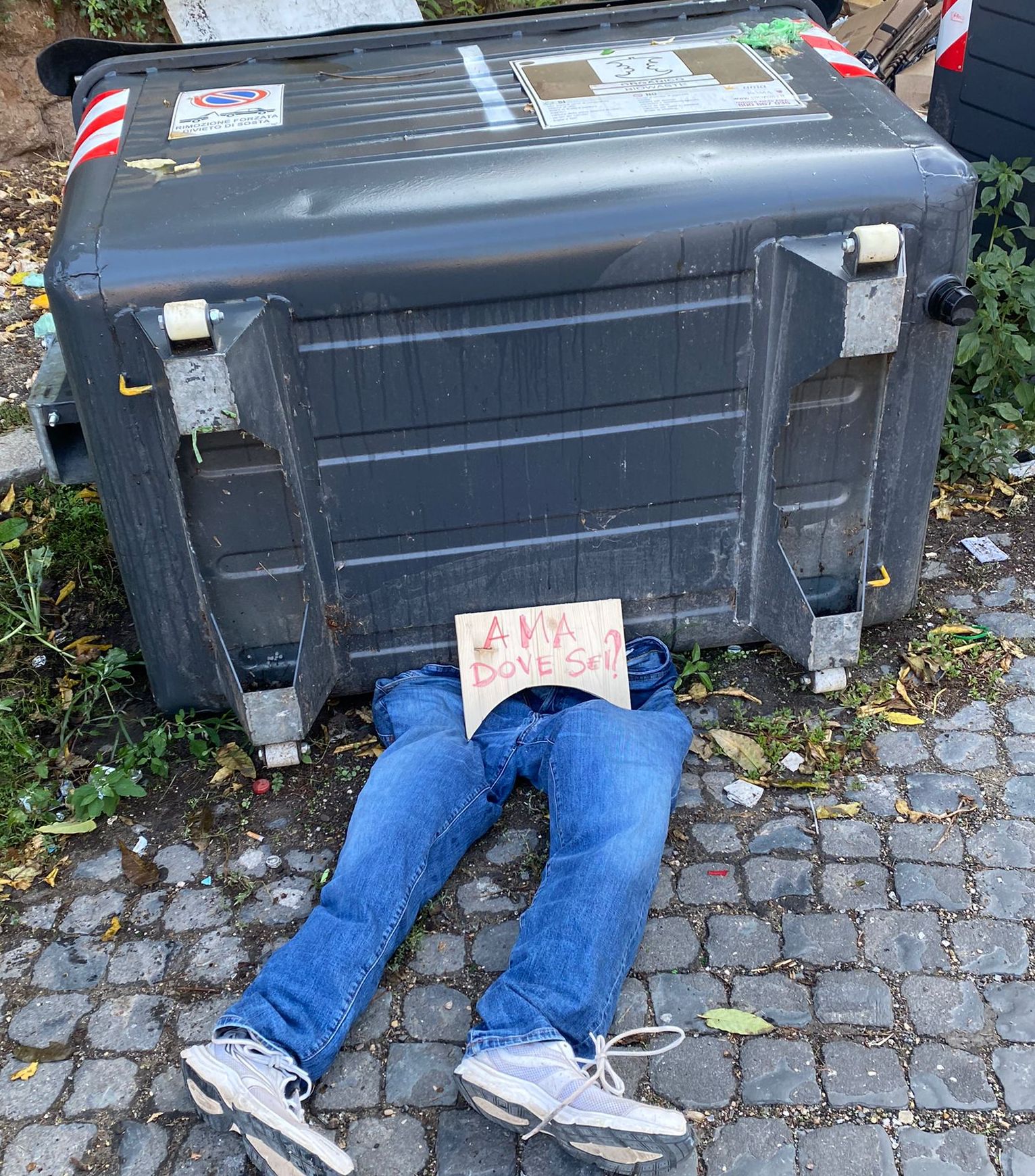 Protesta a Valle aurelia contro l'AMA