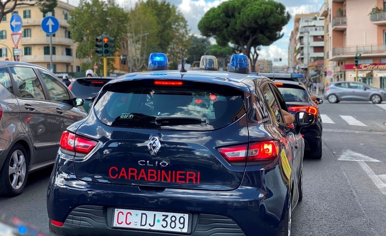 Carabinieri Prati: rapine in sella alla moto