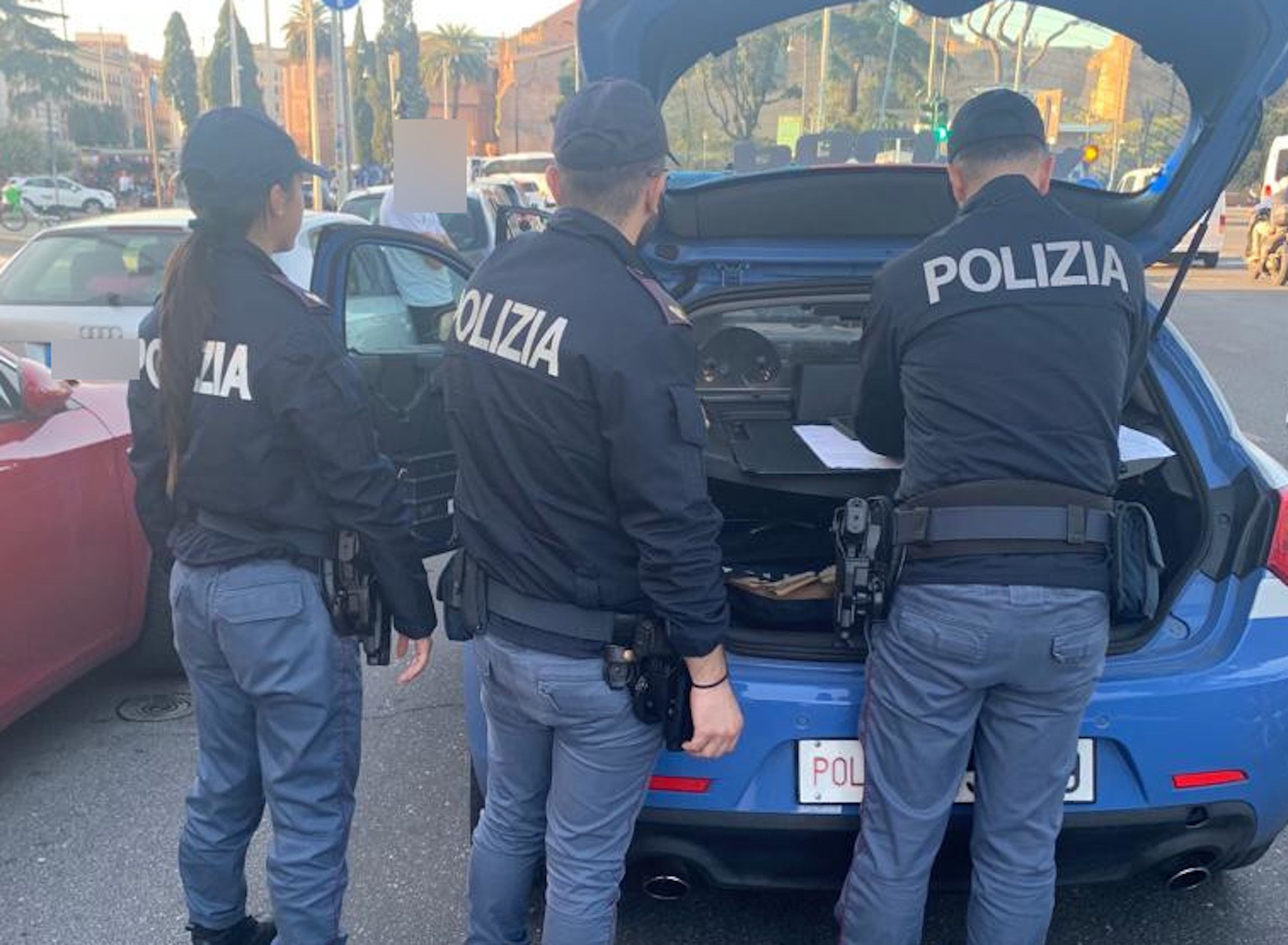 Polizia controlli