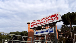 Era andato al pronto soccorso per una forte cefalea ma una volta dimesso le sue condizioni si sono aggravate. Morto 33enne.