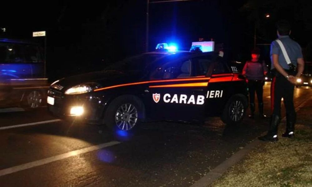 Aprilia, carabinieri cercano un cadavere in un caseificio