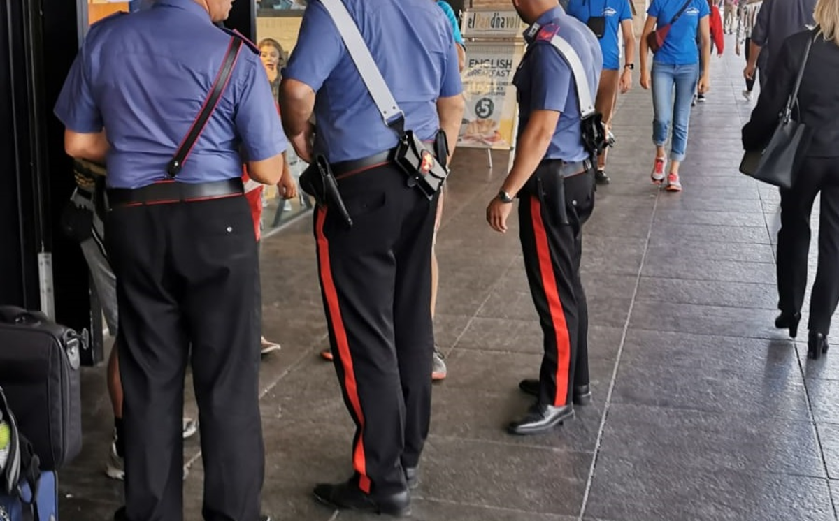 carabinieri denunciano 3 studentesse