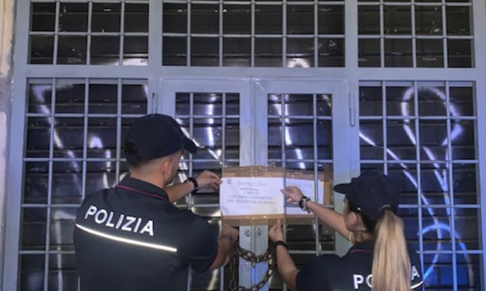 polizia, locale chiuso torpignattara