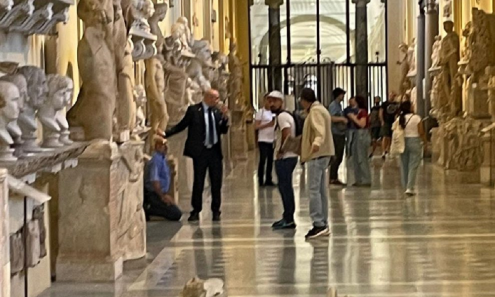 Musei Vaticani, danneggiati due busti antichi
