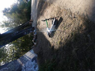 pista ciclabile sotto il Ponte Marconi a Roma