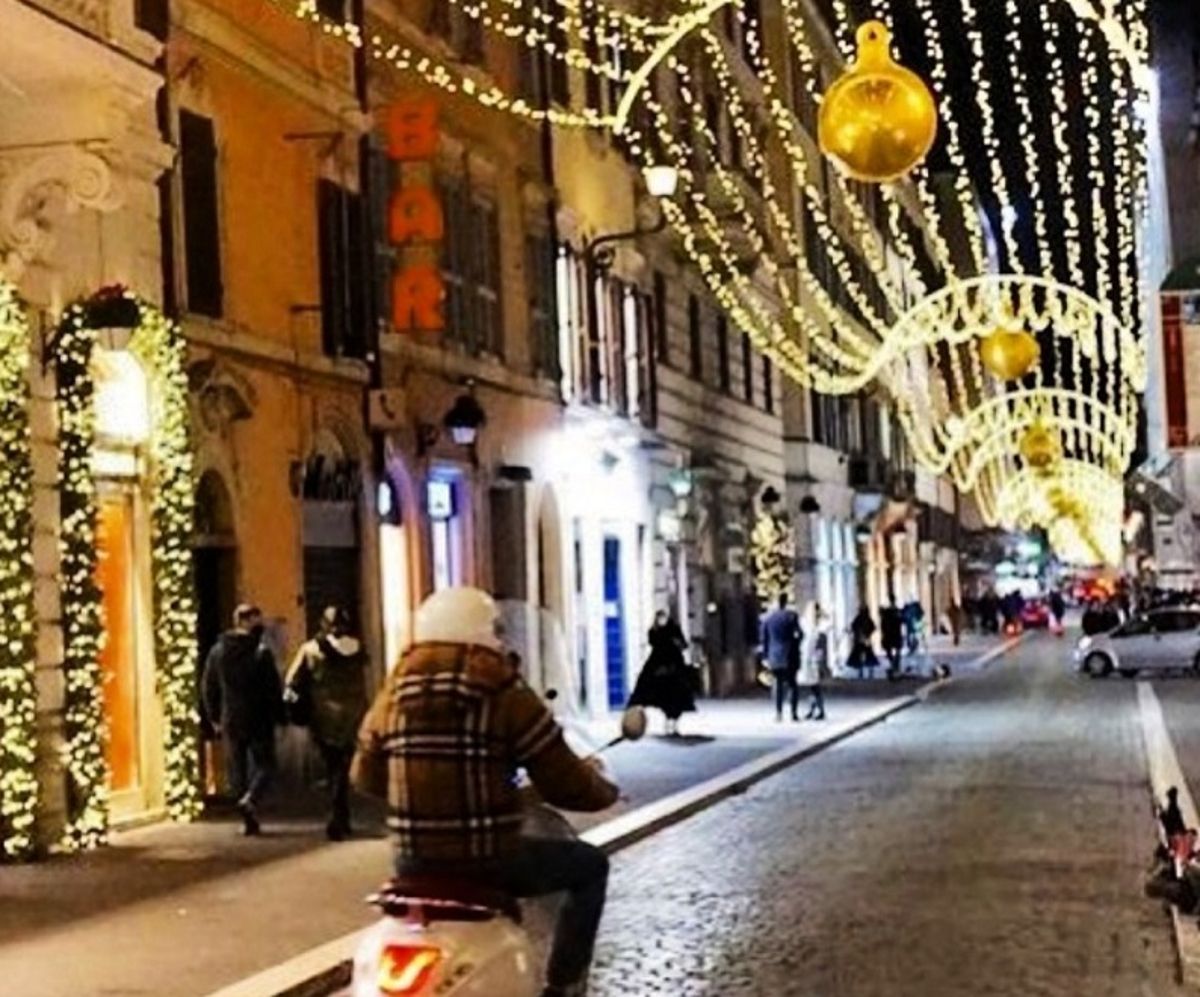 Luminarie a Roma e nel Lazio, ecco quelle che si sono in via del Babuino