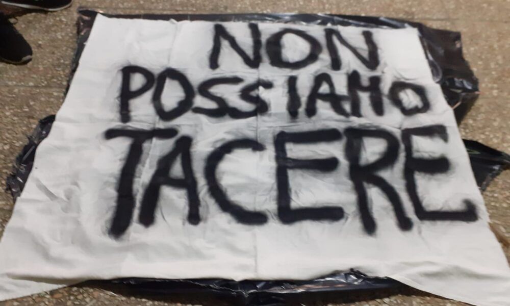Manifestazione contro lo spaccio a Roma nord, fiaccolata di Don Coluccia