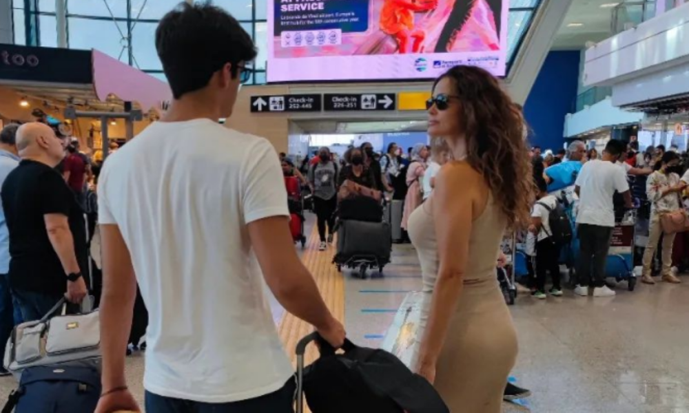 Samantha De Grenet, chi è il figlio Brando: età, padre, fidanzata, foto e Instagram Samantha De Grenet, chi è il figlio Brando: età, padre, fidanzata, foto e Instagram