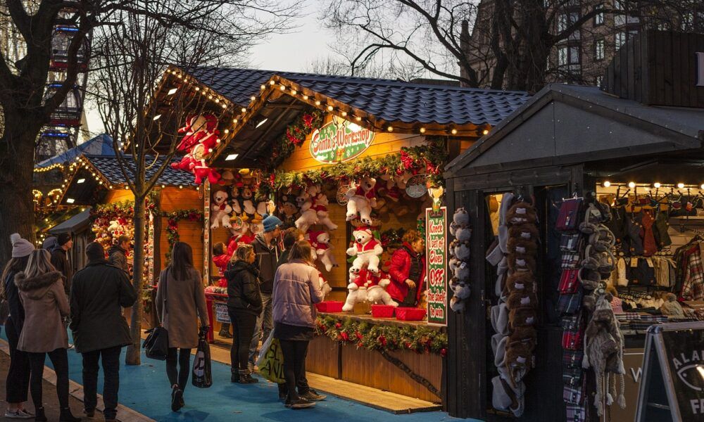 Roma, anche per questo Natale gli intramontabili mercatini non possono mancare. Ecco qualche appuntamento da non perdere!