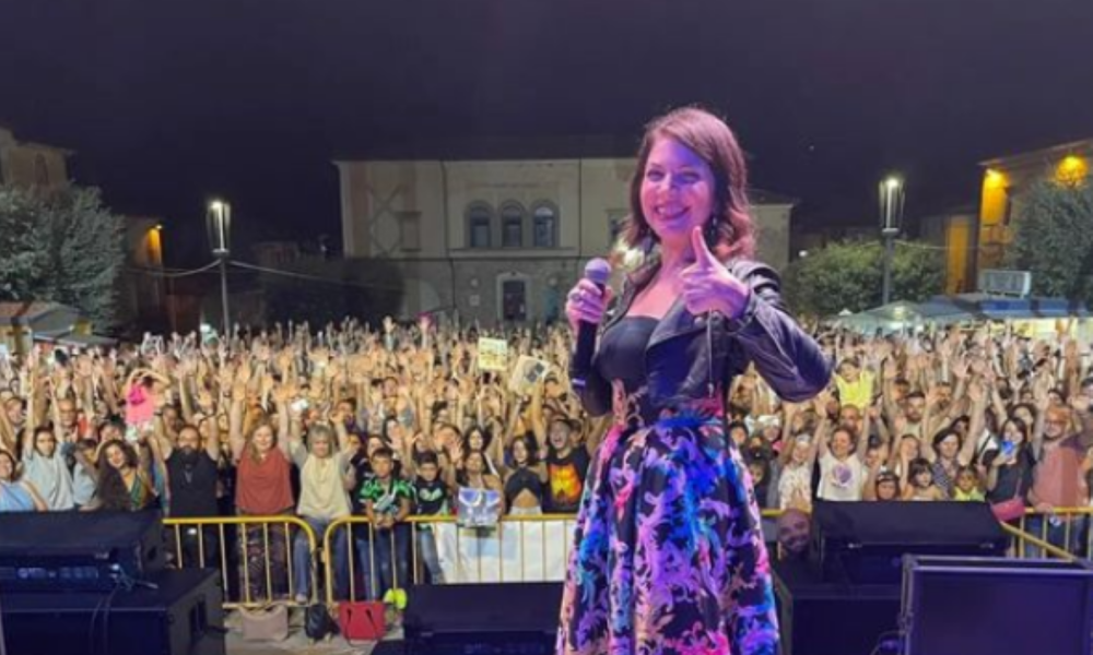 Cristina D’Avena, chi è il fidanzato Massimo: età, lavoro, foto e Instagram Cristina D’Avena, chi è il fidanzato Massimo: età, lavoro, foto e Instagram