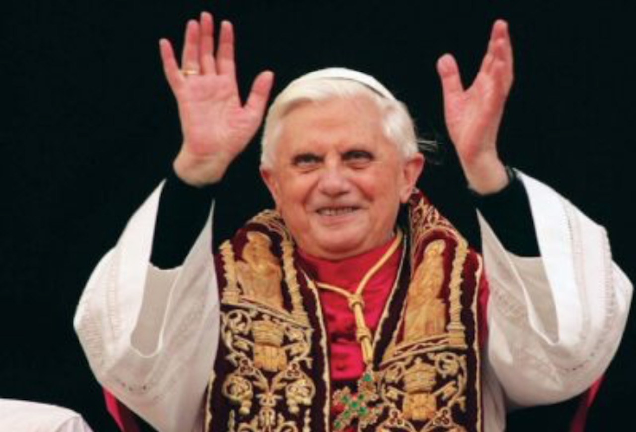 Papa Ratzinger potrebbe diventare santo