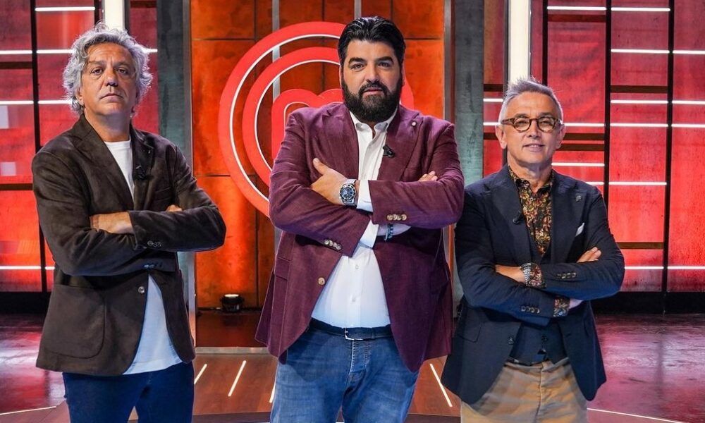 Anticipazioni Masterchef 12: scaletta, ospite, prove cosa vedremo nella puntata dell’8 febbraio Anticipazioni Masterchef 12: scaletta, ospite, prove cosa vedremo nella puntata dell’8 febbraio